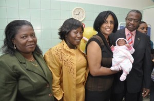 Sarah is de eerste baby van Curaçao in 2011