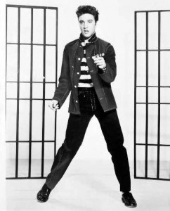 Elvis Presley tijdens promotie voor Jailhouse Rock (1957)